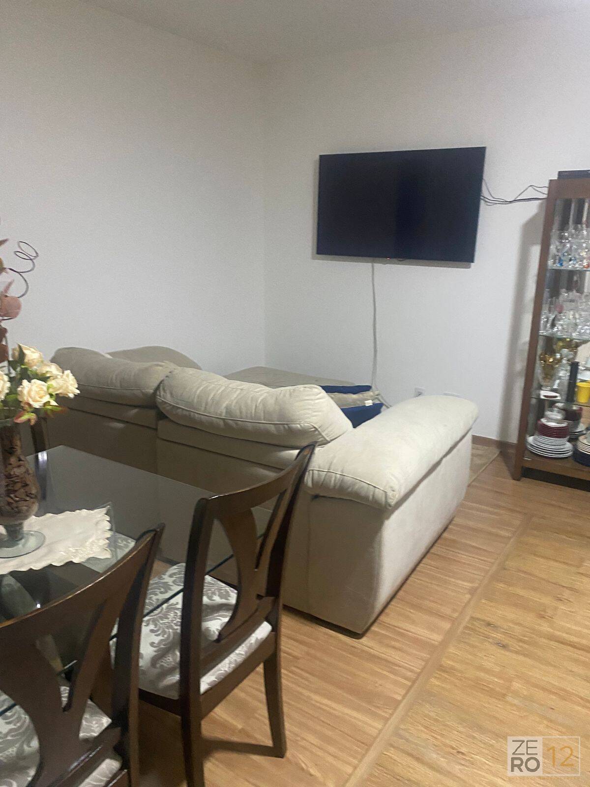 Apartamento à venda com 2 quartos, 49m² - Foto 2