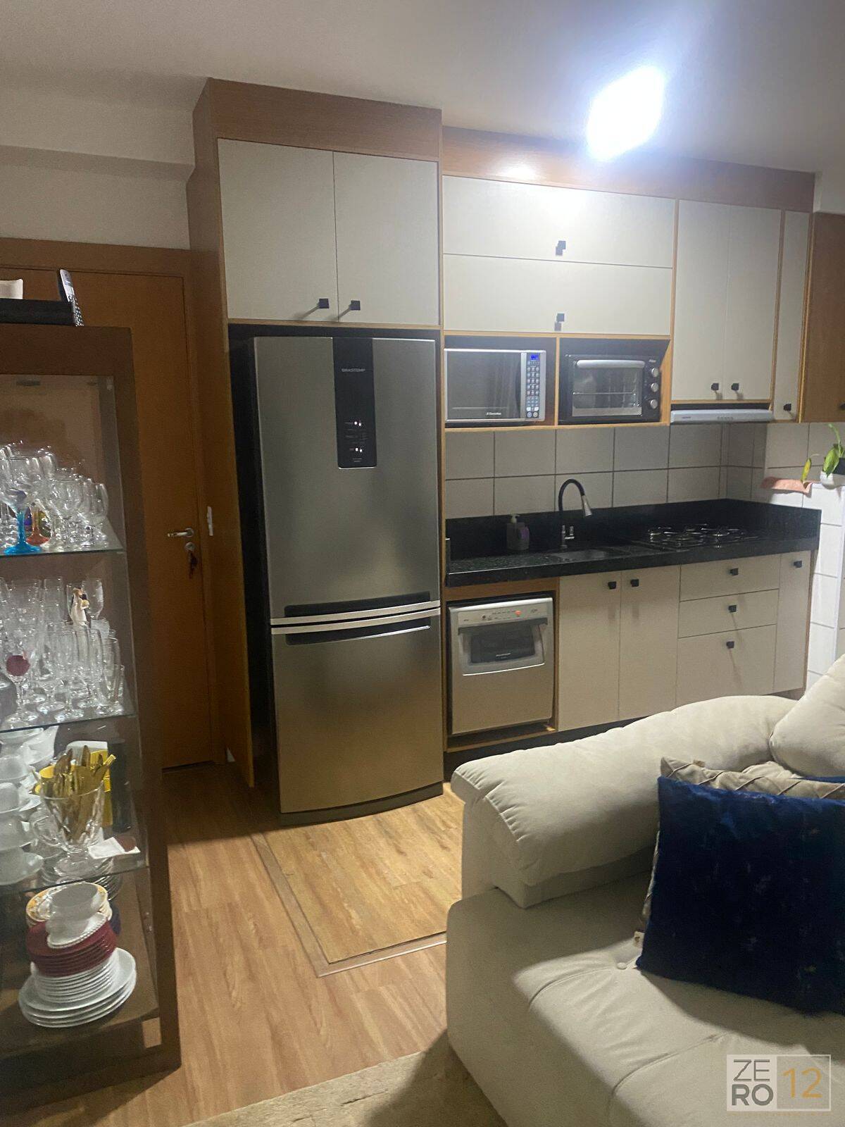 Apartamento à venda com 2 quartos, 49m² - Foto 12