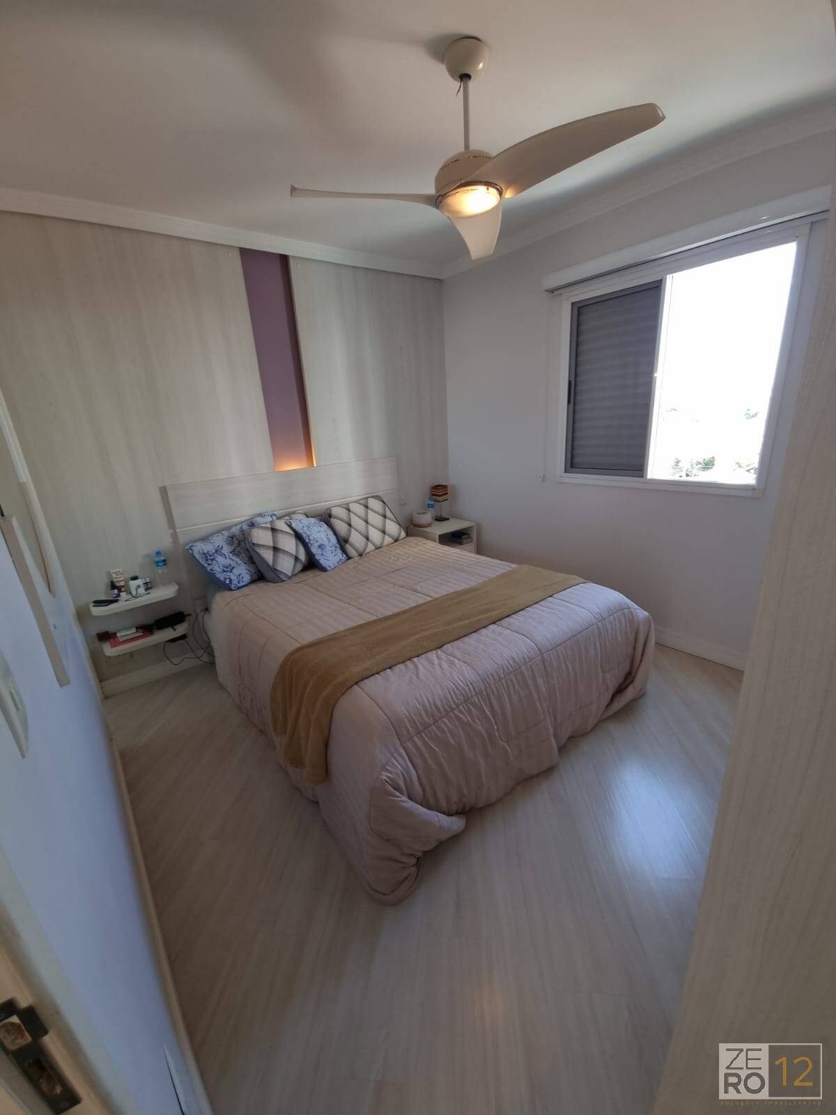 Apartamento à venda com 3 quartos, 77m² - Foto 3