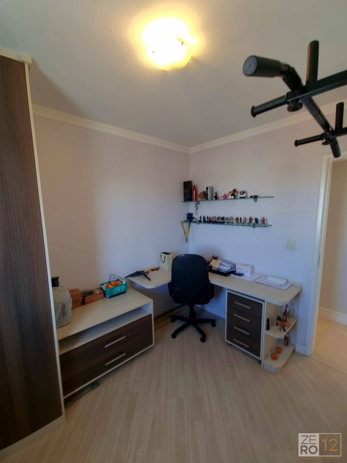 Apartamento à venda com 3 quartos, 77m² - Foto 9