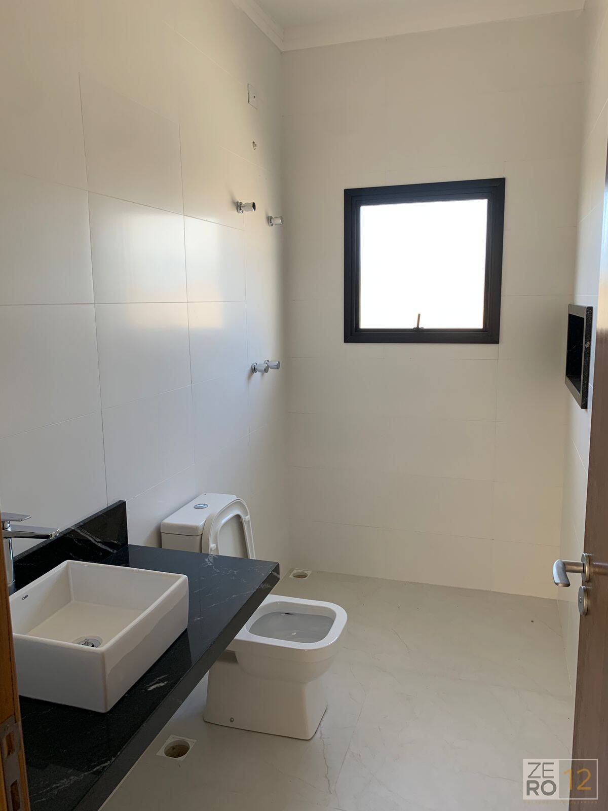 Casa à venda com 3 quartos, 150m² - Foto 12