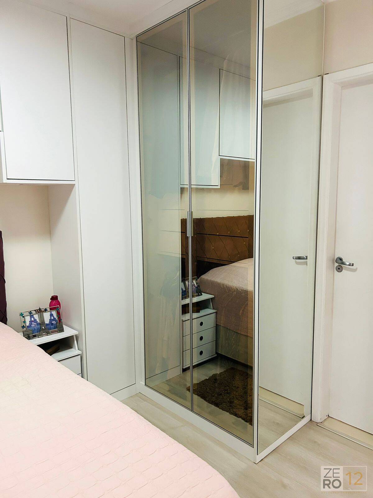 Apartamento à venda com 2 quartos, 70m² - Foto 13