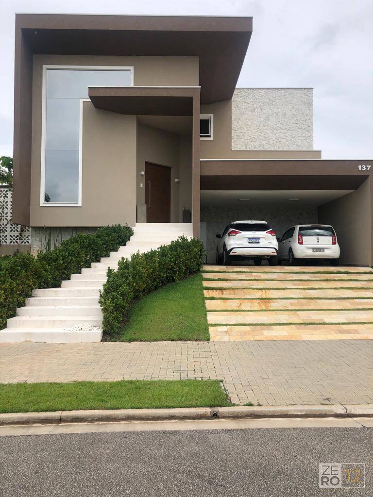 Casa à venda com 5 quartos, 320m² - Foto 1