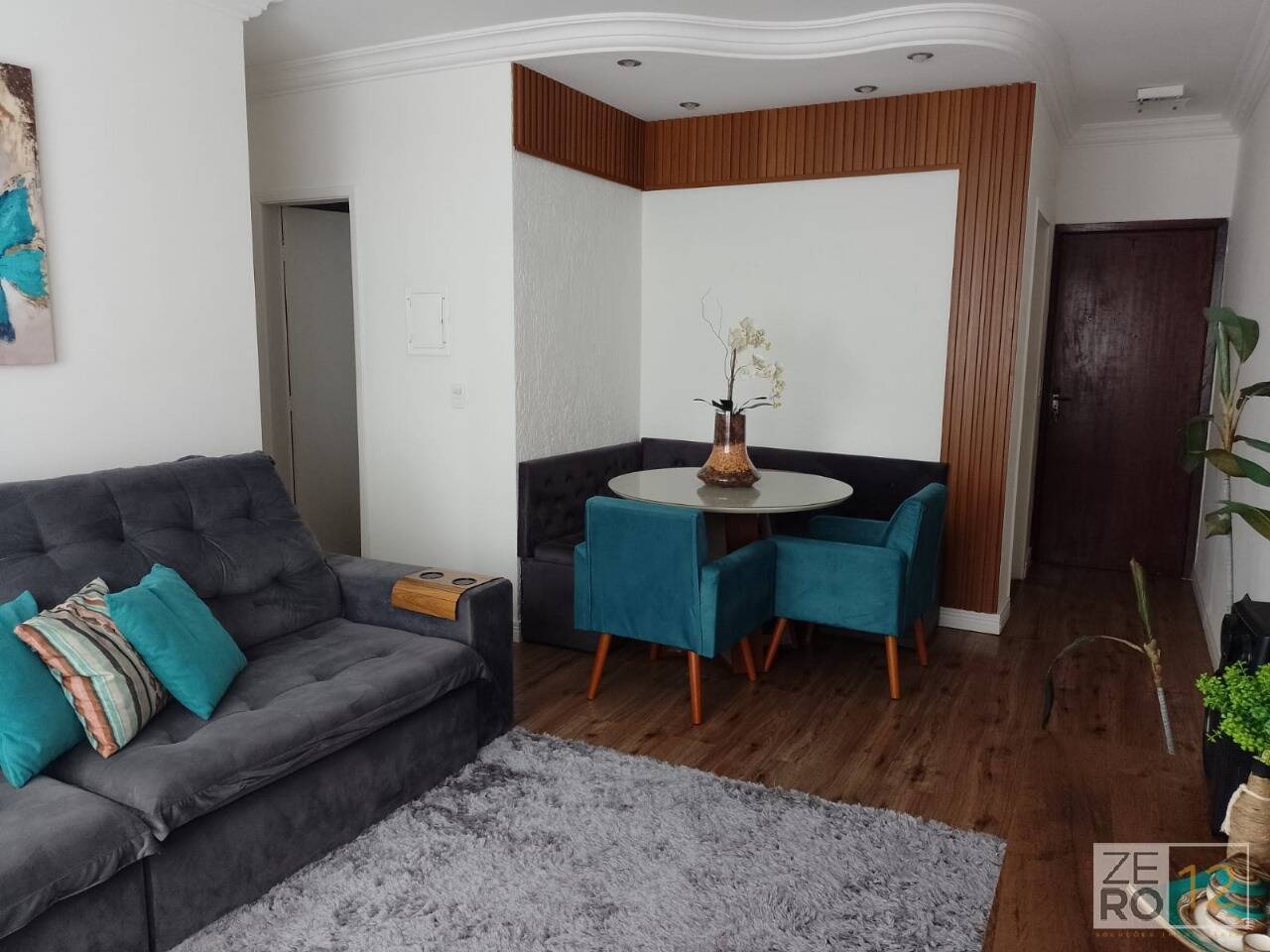 Apartamento à venda com 2 quartos, 56m² - Foto 2