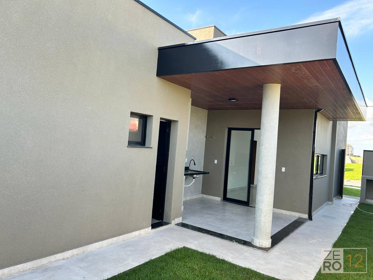 Casa à venda com 3 quartos, 136m² - Foto 14