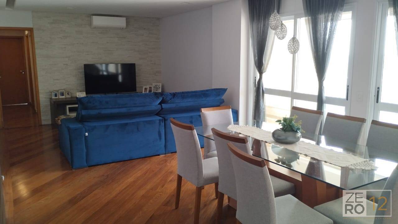 Apartamento à venda com 3 quartos, 157m² - Foto 1