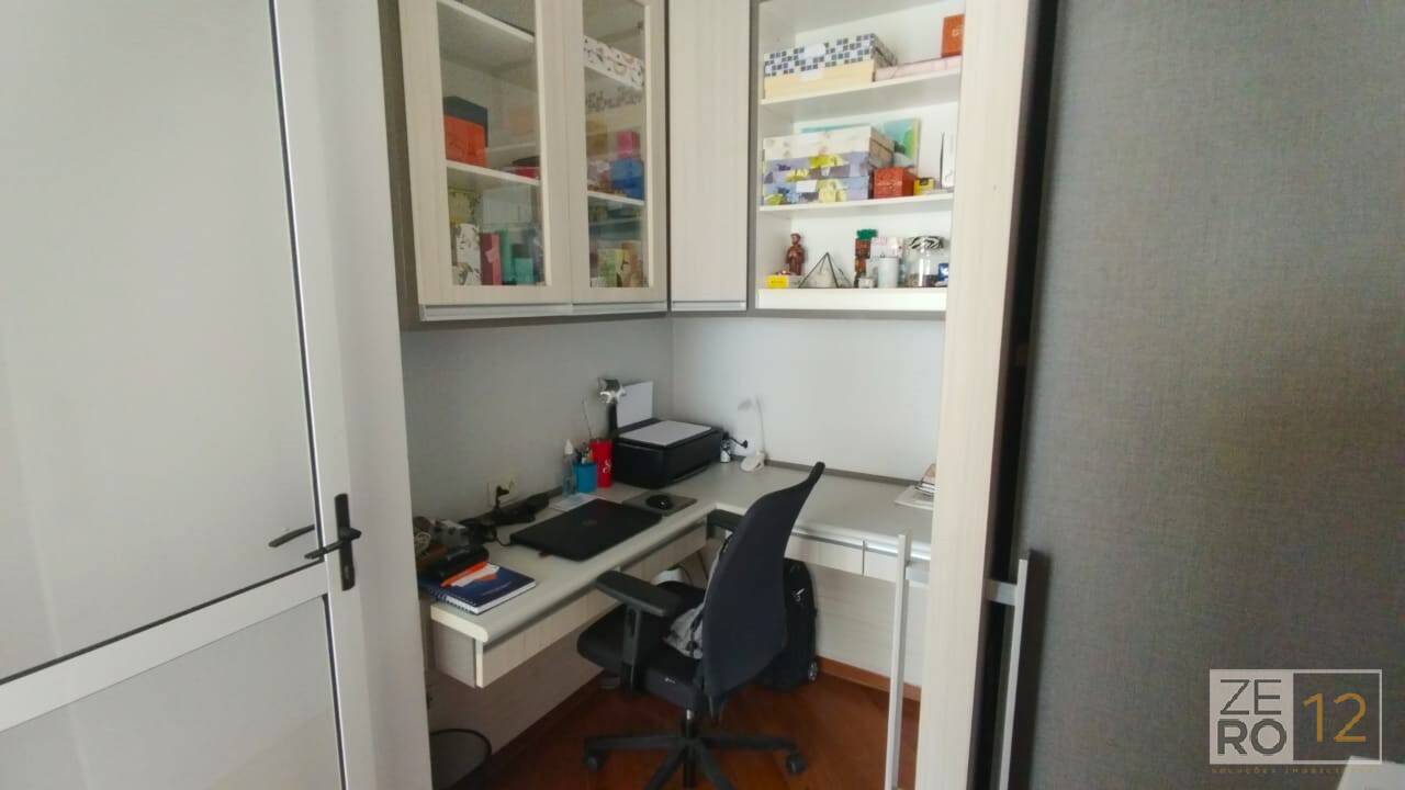 Apartamento à venda com 3 quartos, 157m² - Foto 19