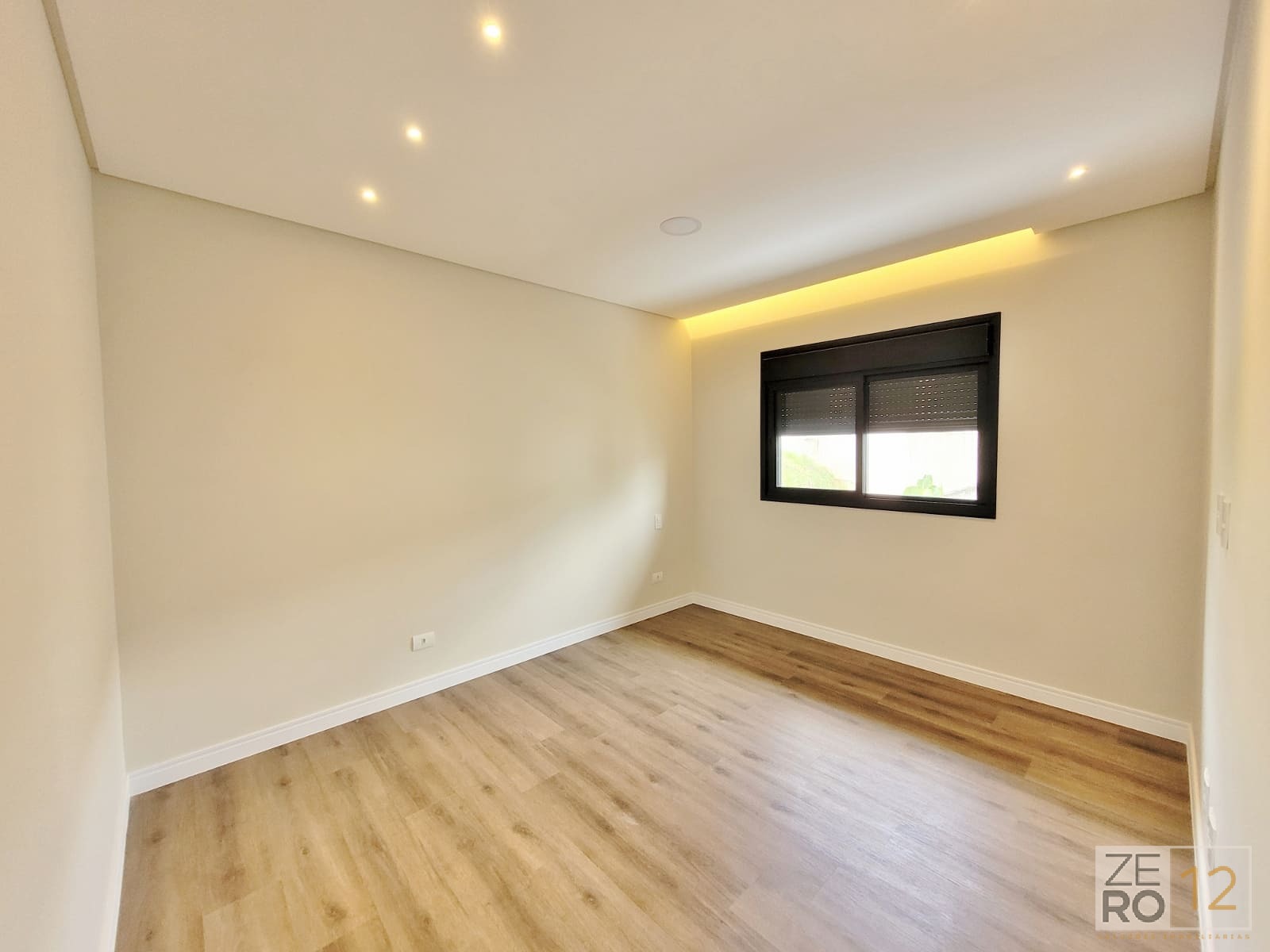 Casa à venda com 4 quartos, 339m² - Foto 15