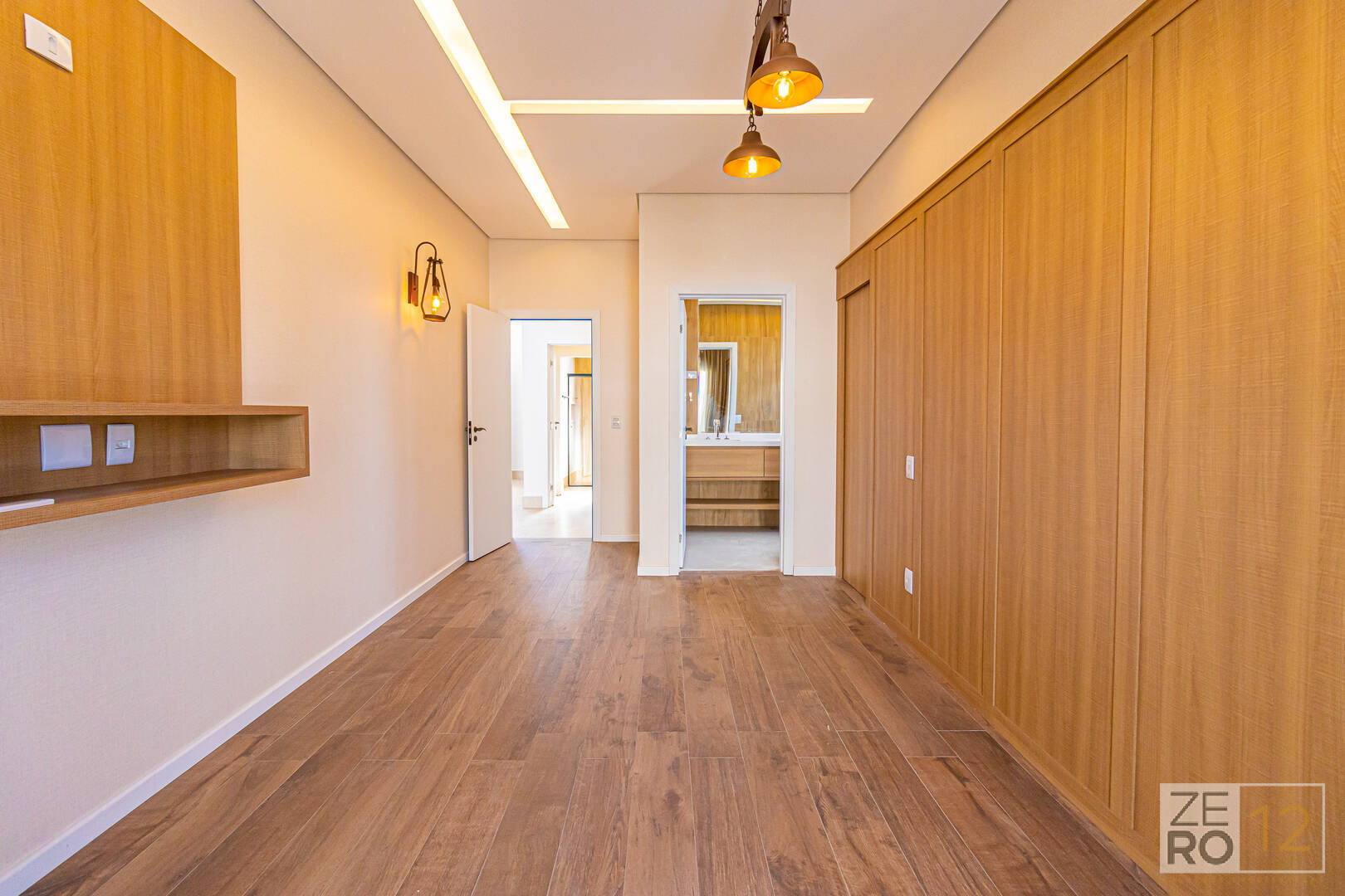 Casa à venda com 4 quartos, 337m² - Foto 14