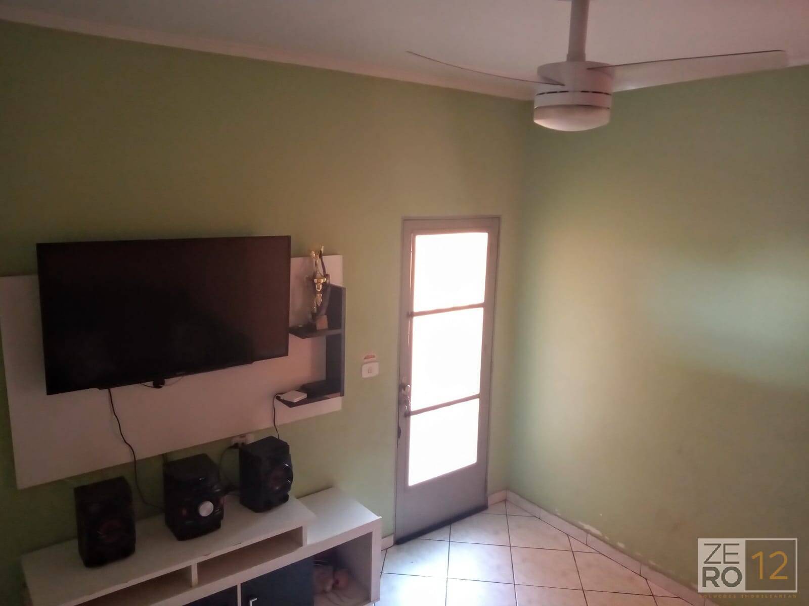 Apartamento à venda com 2 quartos, 70m² - Foto 10