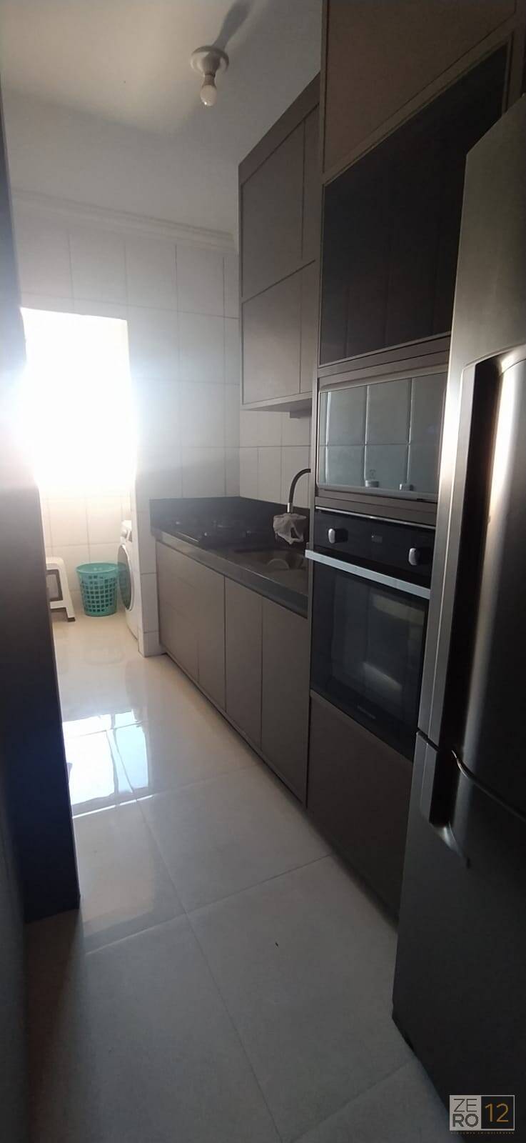 Apartamento à venda com 3 quartos, 70m² - Foto 3