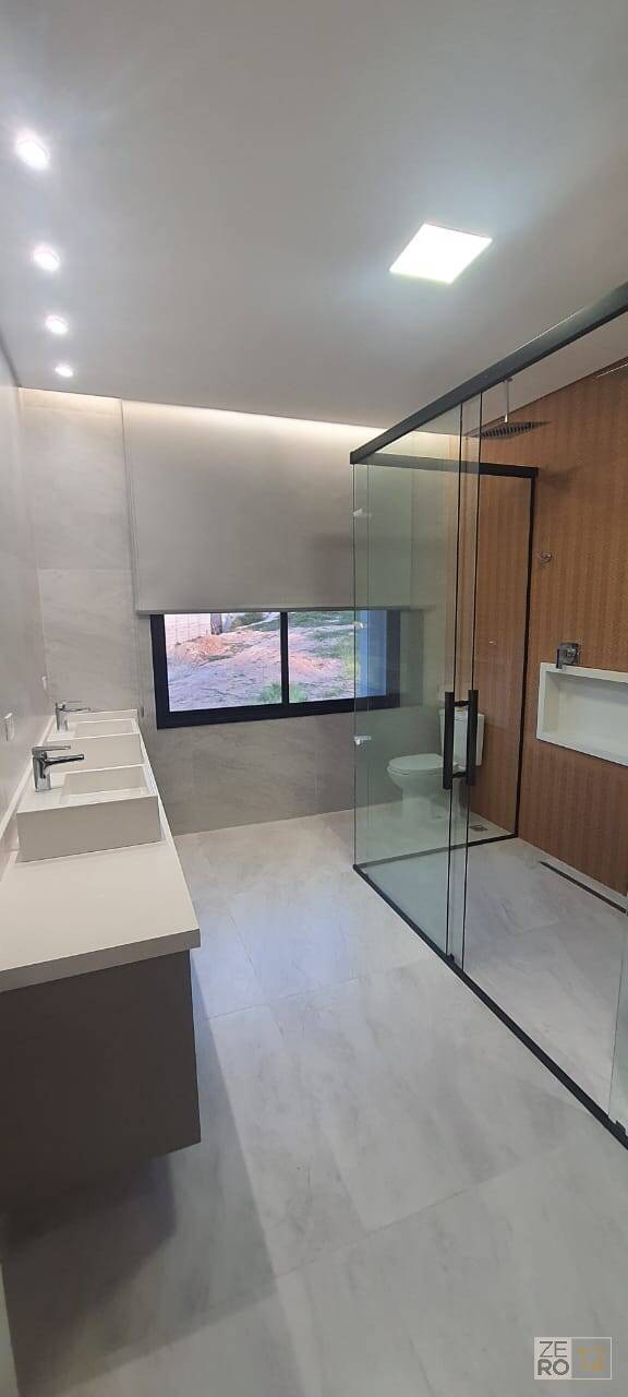 Casa à venda e aluguel com 5 quartos, 430m² - Foto 4